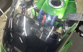 KAWASAKI ZRX1200 R 2002 ZRT20A