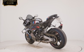 BMW M1000RR 2024