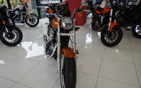 HARLEY XL883L 2015 CR2