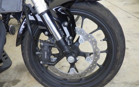 HONDA CB250R MC52