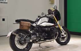 BMW R NINE T 2015