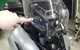 HONDA X-ADV 750 2025 RH21