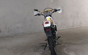 SUZUKI DR250R SJ45A
