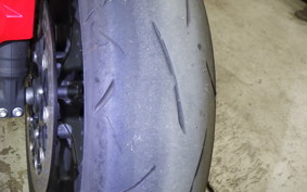 HONDA CBR650R E-Clutch 2025 RH17
