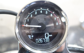 HARLEY XL883L 2010 CR2