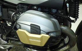 BMW R NINE T 2016