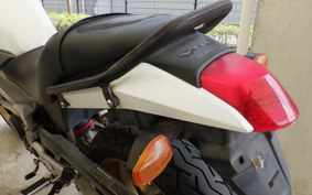 HONDA VTR 250 Gen. 2 MC33