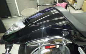 SUZUKI BOULEVARD M109R 2011