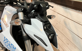 SUZUKI GSX-8S 2024 EM1AA