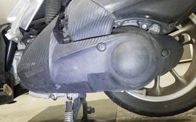 YAMAHA N-MAX 2011 SE86J