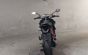 KTM 1290 SUPER DUKE R 2015 V3940