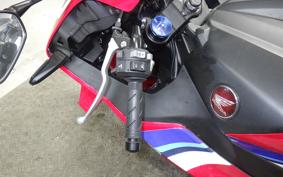 HONDA CBR600RR 2020 PC40