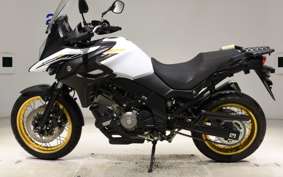SUZUKI Vストローム650XTA 2023 C733M