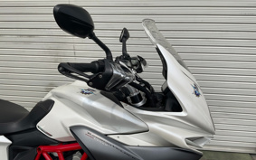 MV AGUSTA TWO RIZUMOVE LOW CHE 800 2018 ZCGT310