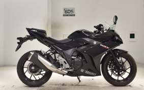 SUZUKI GSX250R