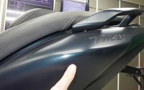 YAMAHA T-MAX 560 T 2023 SJ19J