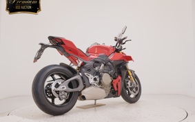 DUCATI STREETFIGHTER V4 S 2025