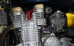 YAMAHA XJR1300 1998 RP01J