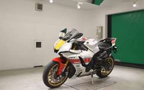 YAMAHA YZF-R1 2023 RN65J
