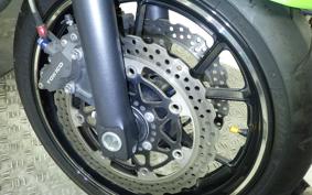 KAWASAKI ZRX1200 D 2013 ZRT20D