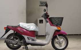 HONDA TOPIC AF38