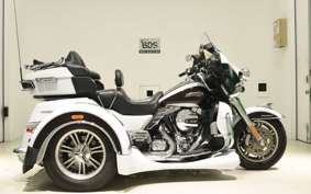 HARLEY FLHTCUTG TRIKE 2014