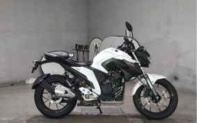 YAMAHA FZ25 RG42