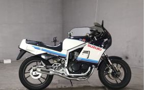 SUZUKI GSX-R400 GK71B