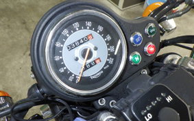 TRIUMPH BONNEVILLE 2004