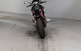 KTM 1290 SUPER DUKE R 2014 V3940