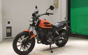 DUCATI SCRAMBLER SIXTY2 2016