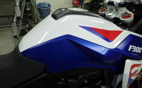 BMW F900GS 2024