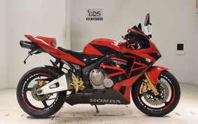 HONDA CBR600RR 2004 PC37