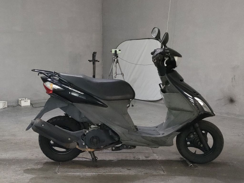 Фото Suzuki ADDRESS V125 с японского аукциона