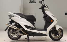 YAMAHA CYGNUS 125 XSR 2 2000 SE44J