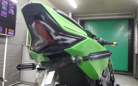 KAWASAKI ZX-25R 2013 ZX250E
