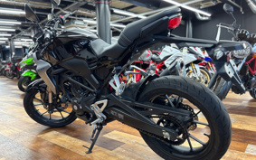 HONDA CB250R MC52