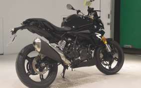 BMW G310R 2023