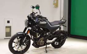 HUSQVARNA SVARTPILEN 250 2024