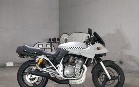 SUZUKI GSX250 KATANA GJ76A