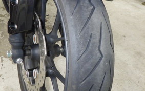 HONDA CB250R MC52
