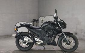 YAMAHA FZ25 RG69