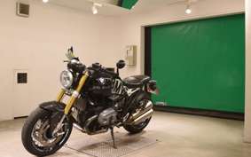 BMW R NINE T 2014