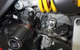 DUCATI STREETFIGHTER V2 2022