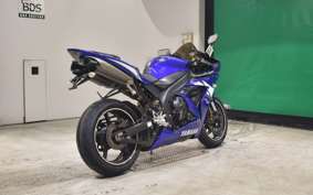 YAMAHA YZF-R1 2005
