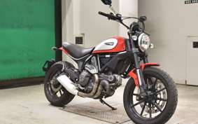 DUCATI SCRAMBLER ICON 2016