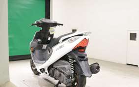 SUZUKI GSR125 2016