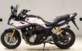 HONDA CB1300SB SUPER BOLDOR SP 2018 SC54