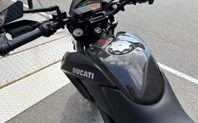 DUCATI HYPERMOTARD 796 2011 ZDMB101AABB