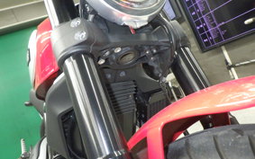 DUCATI SCRAMBLER ICON 2015